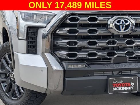 Used 2024 Toyota Tundra Platinum AWD/4WD image 3