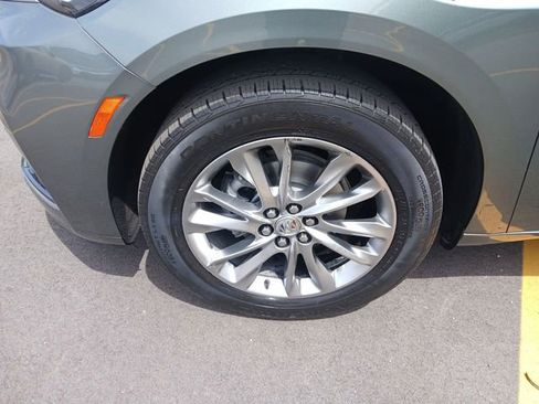Used 2023 Buick Enclave Avenir w/ Trailering Package, 5000 lbs. FWD image 10