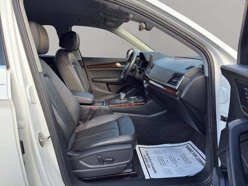 Used 2019 Audi Q5 2.0T Premium image 17