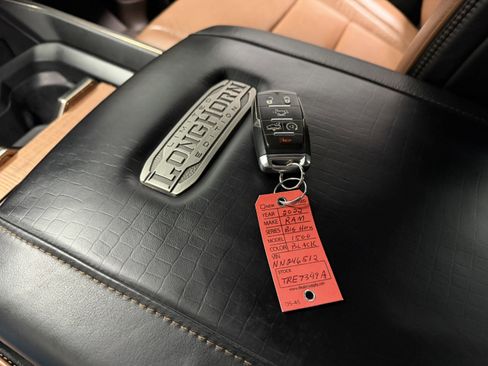 Used 2022 RAM 1500 Limited w/ Bed Utility Group image 21