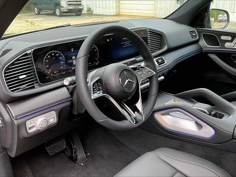 New 2025 Mercedes-Benz GLE 450 GLE 450 image 10