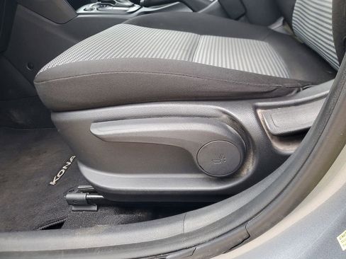 Used 2020 Hyundai Kona SE image 13