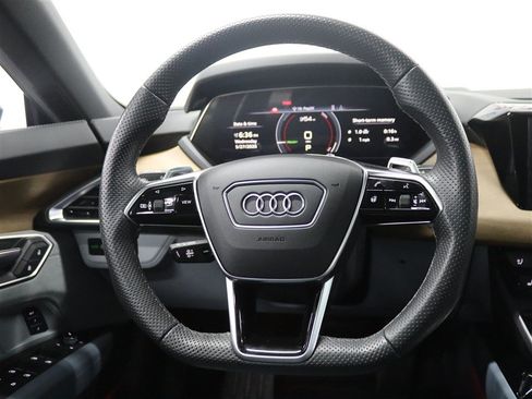 Used 2023 Audi e-tron GT Prestige AWD/4WD image 24