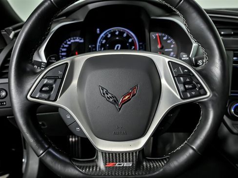 Used 2018 Chevrolet Corvette Z06 RWD image 26