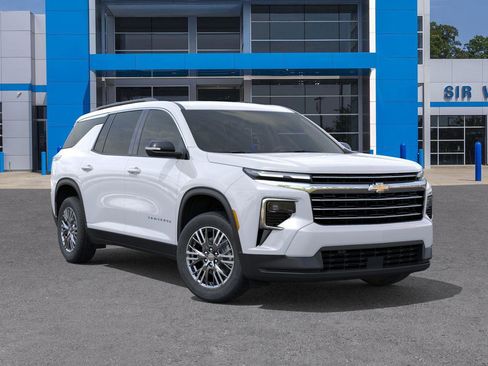 New 2026 Chevrolet Traverse LT w/ Driver Confidence Package image 7