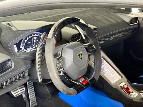Used 2023 Lamborghini Huracan STO RWD image 16