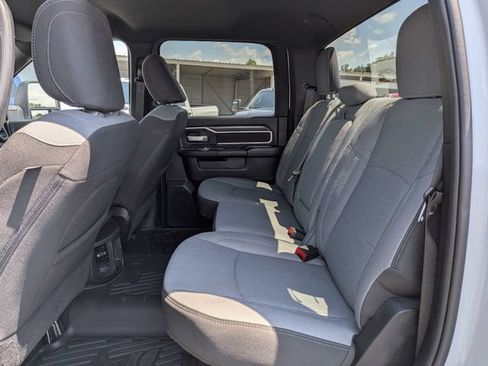 Used 2024 RAM 2500 Big Horn AWD/4WD image 14