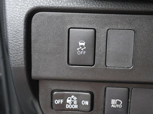 Certified 2023 Toyota Tacoma SR5 w/ Technology Package AWD/4WD image 14