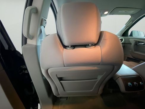 Used 2016 Chevrolet Traverse LS FWD image 40