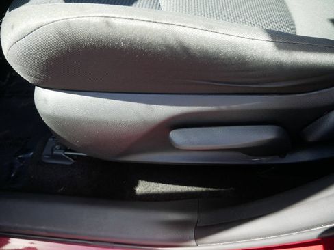 Certified 2025 Toyota RAV4 LE AWD/4WD image 15