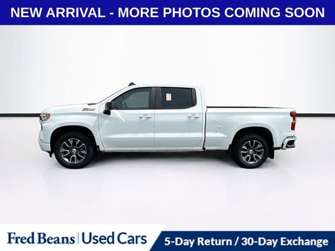 Used 2022 Chevrolet Silverado 1500 RST AWD/4WD image 4