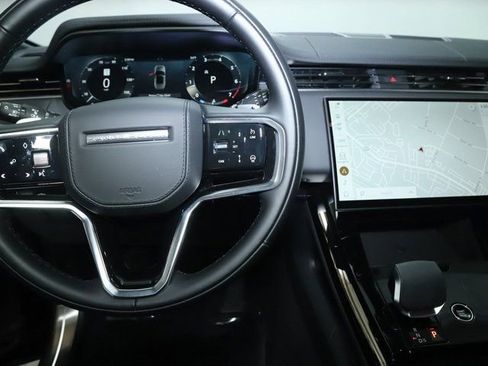 Certified 2025 Land Rover Range Rover Sport SE image 15