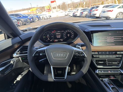 Certified 2024 Audi e-tron GT Premium Plus AWD/4WD image 9