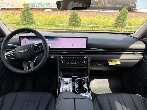 New 2026 Genesis GV80 2.5T AWD/4WD image 12