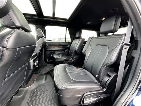 Used 2021 Ford Expedition Limited image 15