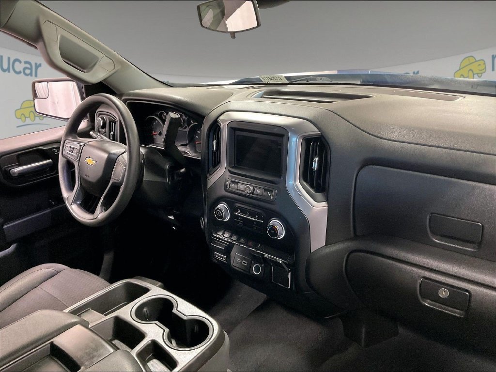 Used 2023 Chevrolet Silverado 1500 Custom w/ 2.7L Blackout Package AWD/4WD image 14