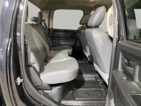 Used 2018 RAM 3500 Tradesman w/ Popular Equipment Group image 22