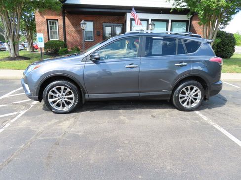 Used 2018 Toyota RAV4 Limited w/ Advanced Technology Package image 3