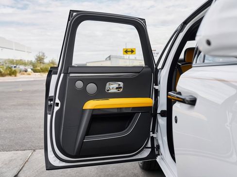 Used 2025 Rolls-Royce Ghost Black Badge image 24