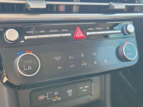 New 2026 Hyundai Tucson Blue SE image 28