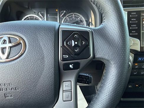 Used 2022 Toyota 4Runner Limited image 25