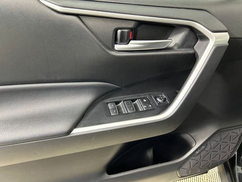 Used 2024 Toyota RAV4 XLE image 10