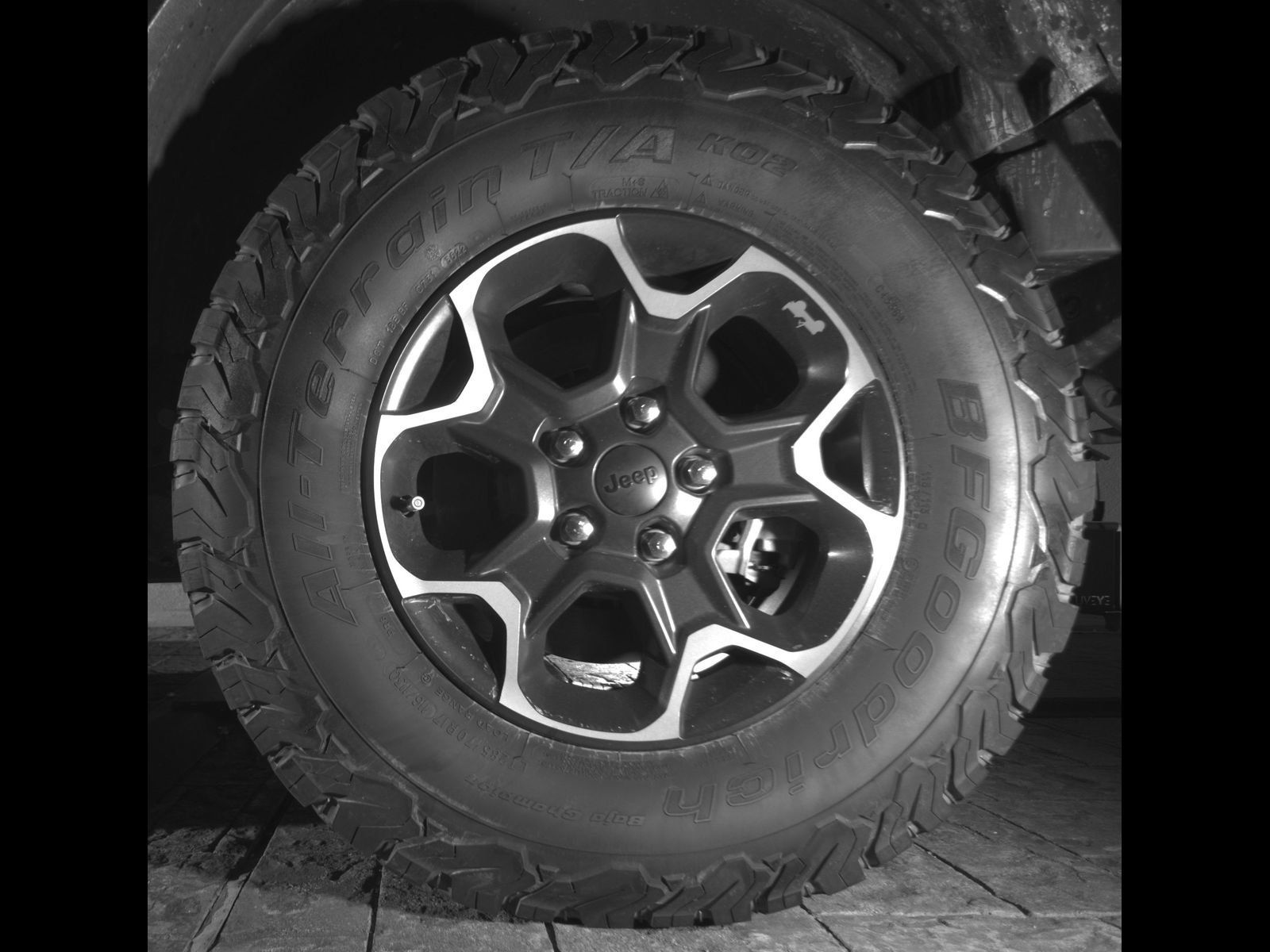 Used 2023 Jeep Wrangler Unlimited Rubicon 4xe AWD/4WD image 12
