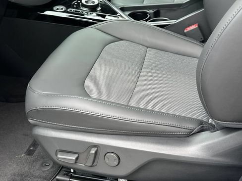 New 2026 Kia Niro Wind w/ Wind Preserve Package FWD image 21