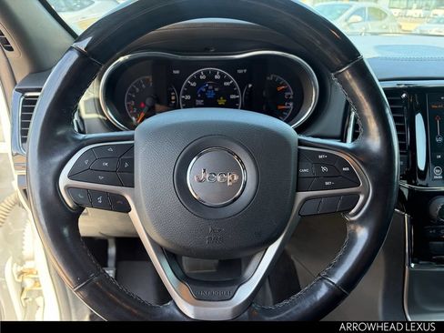 Used 2020 Jeep Grand Cherokee Overland AWD/4WD image 15