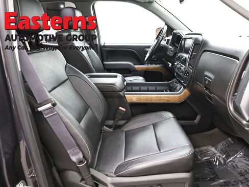 Used 2015 Chevrolet Silverado 1500 LTZ w/ LTZ Plus Package AWD/4WD image 29