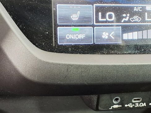 Used 2026 Subaru Forester Premium AWD/4WD image 20