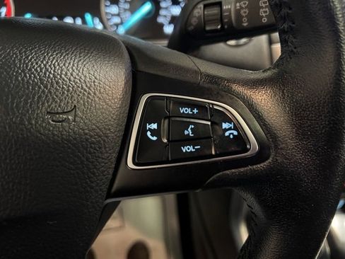 Used 2020 Ford EcoSport SE w/ SE Convenience Package image 32