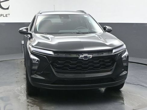 New 2026 Chevrolet Trax LT w/ Driver Confidence Package FWD image 29