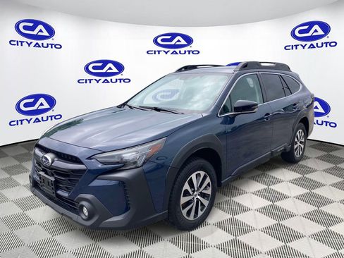 Used 2024 Subaru Outback Premium AWD/4WD image 7