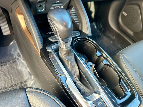 Used 2021 Chevrolet TrailBlazer ACTIV w/ Sun and Liftgate Package image 16