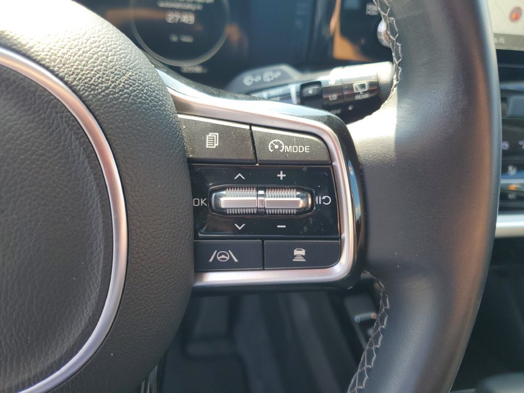 Used 2023 Kia Sorento SX AWD/4WD image 15