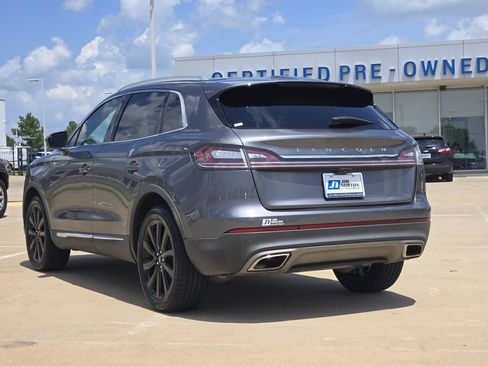 Used 2022 Lincoln Nautilus Reserve w/ Monochromatic Package FWD image 5