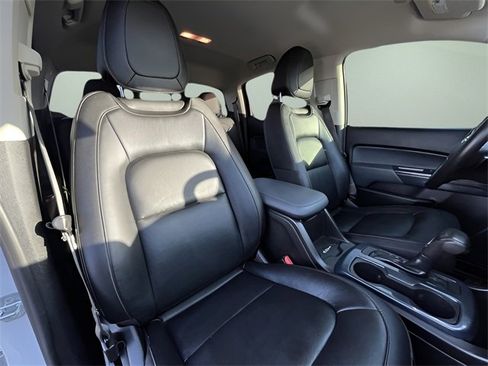 Used 2020 Chevrolet Colorado Z71 image 36
