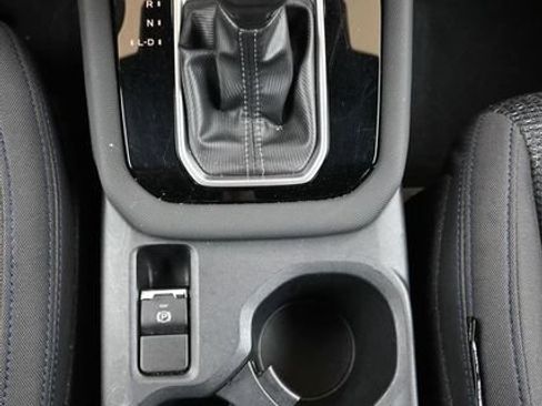 Used 2025 Subaru Forester Premium AWD/4WD image 34