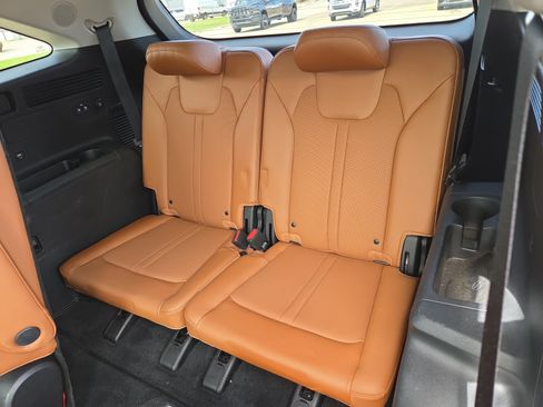 Used 2022 Kia Sorento SX Prestige w/ Rust Color Package AWD/4WD image 9