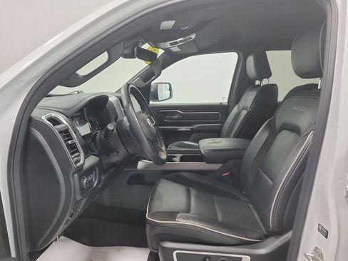 Used 2023 RAM 1500 Laramie AWD/4WD image 2