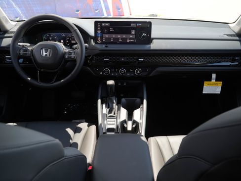 Used 2026 Honda Accord EX-L image 21