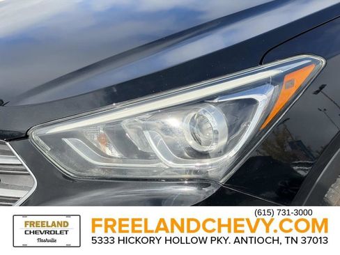Used 2017 Hyundai Santa Fe Sport image 10