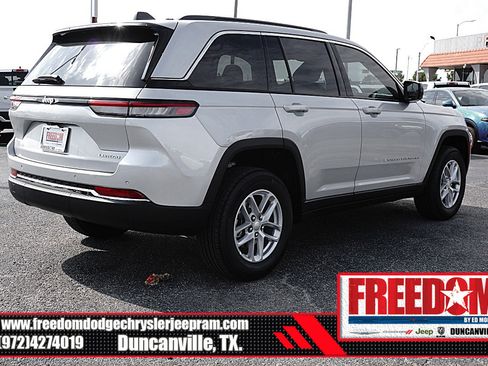 New 2025 Jeep Grand Cherokee Laredo X image 5