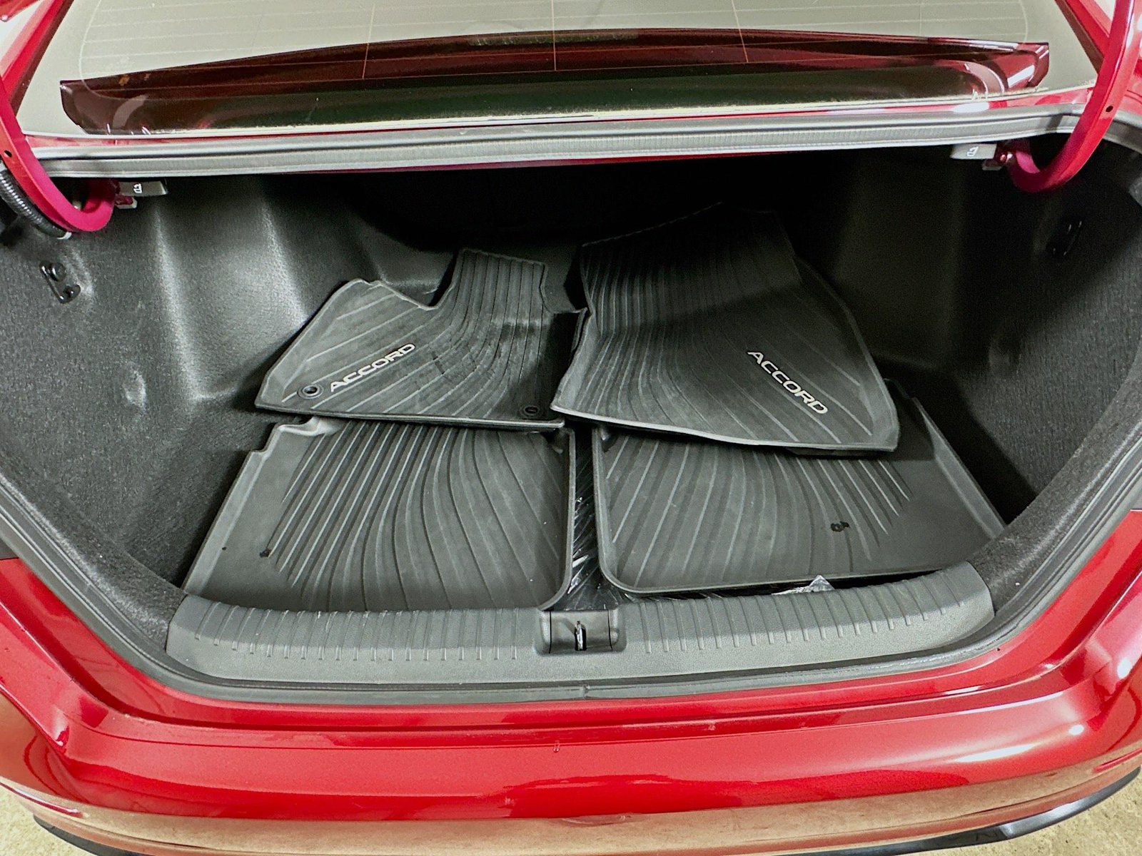 Used 2024 Honda Accord Sport image 37