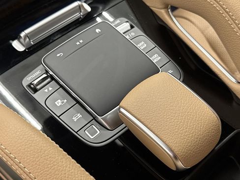 New 2026 Mercedes-Benz GLE 450 4MATIC image 23