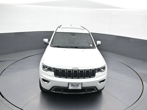 Used 2018 Jeep Grand Cherokee Limited AWD/4WD image 34