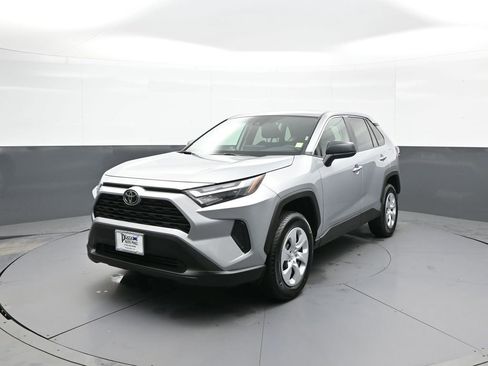Certified 2025 Toyota RAV4 LE image 1