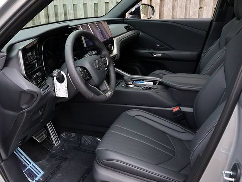 New 2026 Lexus TX 500h AWD w/ Technology Package image 13