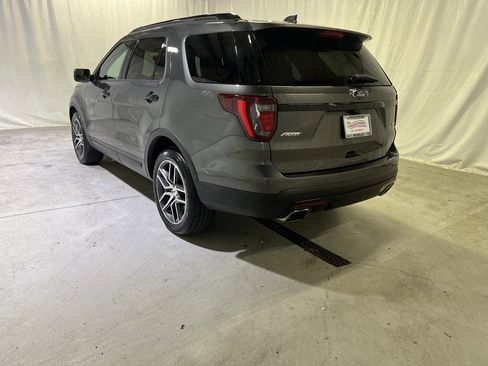 Used 2017 Ford Explorer Sport AWD/4WD image 8